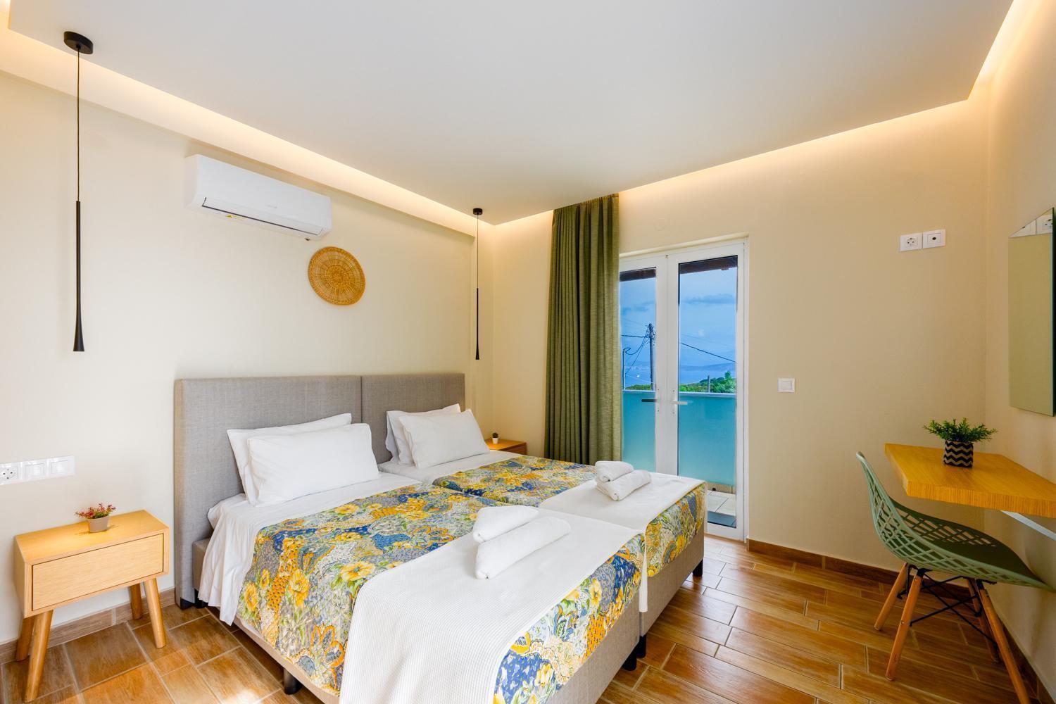 Villa Eleni Agios Stephanos Sidárion Esterno foto